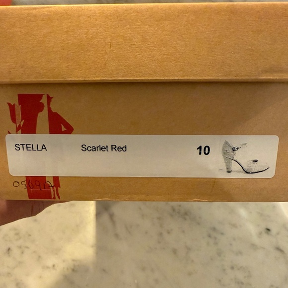 PRISTINE Re-Mix Scarlet Red Peep-Toe Sandal Pump - Marked Sz 10, Runs Large - Picture 6 of 7